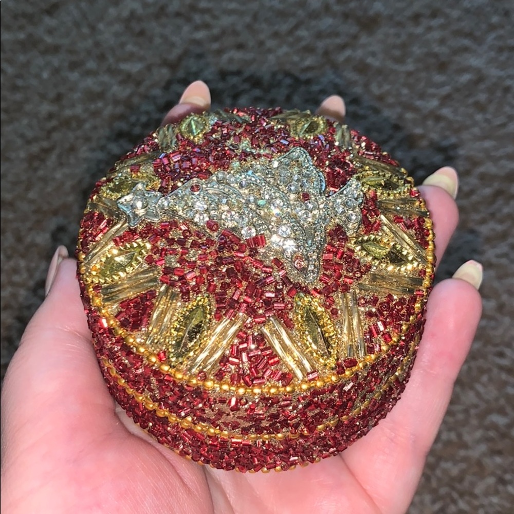 BEADED JEWELRY BOX/JAR